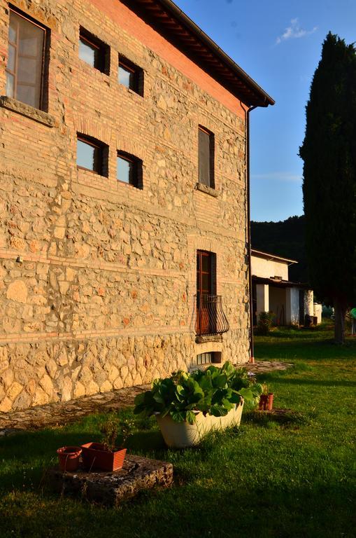 Agriturismo Terre Di Musignano Canino Eksteriør billede