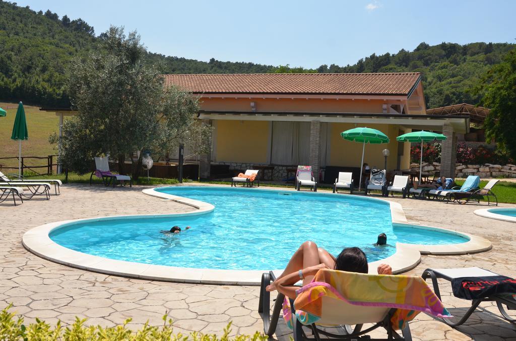 Agriturismo Terre Di Musignano Canino Eksteriør billede